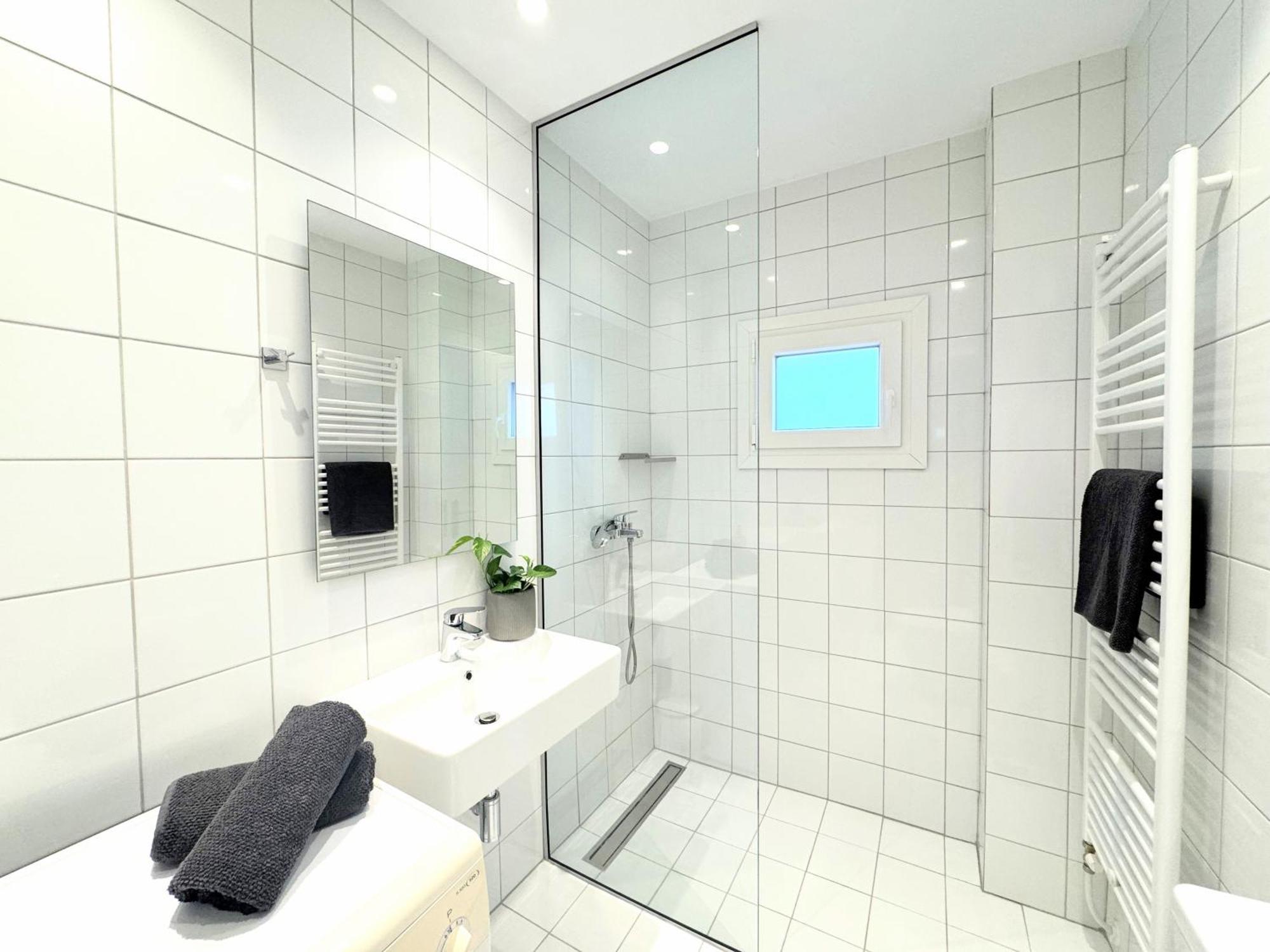 Beautifully Renovated In Kavala, Bright And Luminous * Kavala