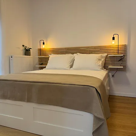 Beautifully Renovated Apartment In Kavala, Bright And Luminous Exterior photo