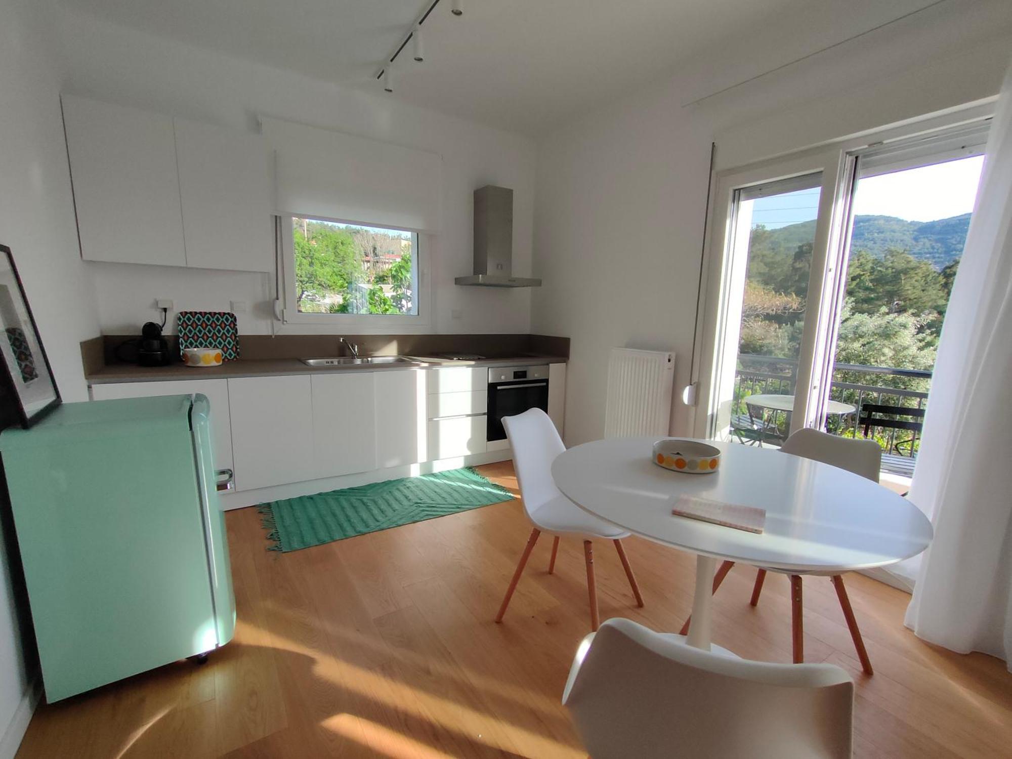 Apartment Beautifully Renovated In Kavala, Bright And Luminous Kavala